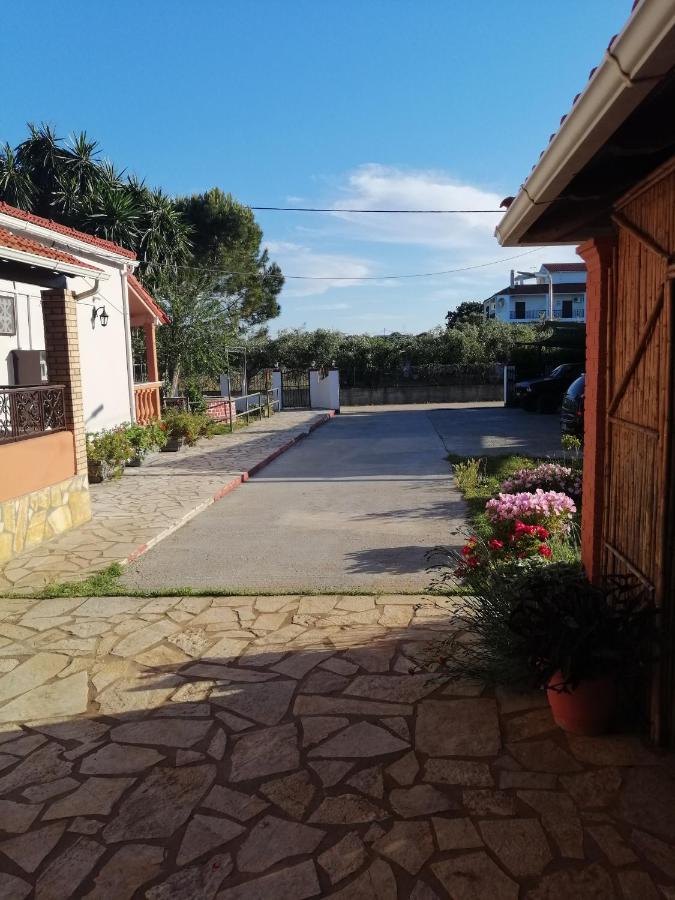 Armonia Studios Agios Georgios  Exterior foto